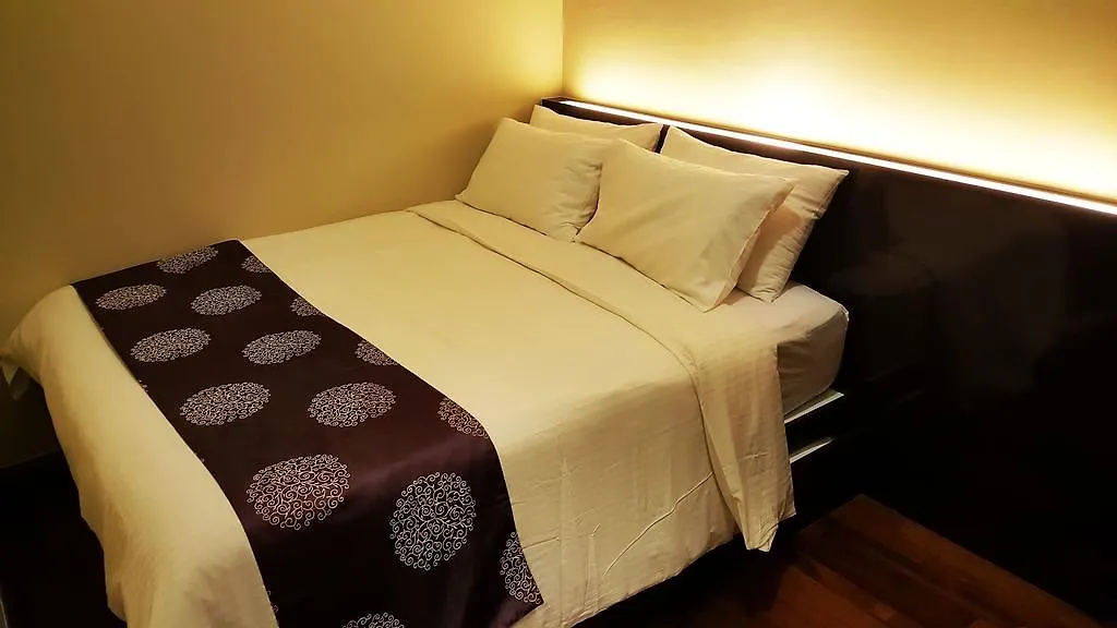 Stayo - Silverscape Residences Malacca Apartment
